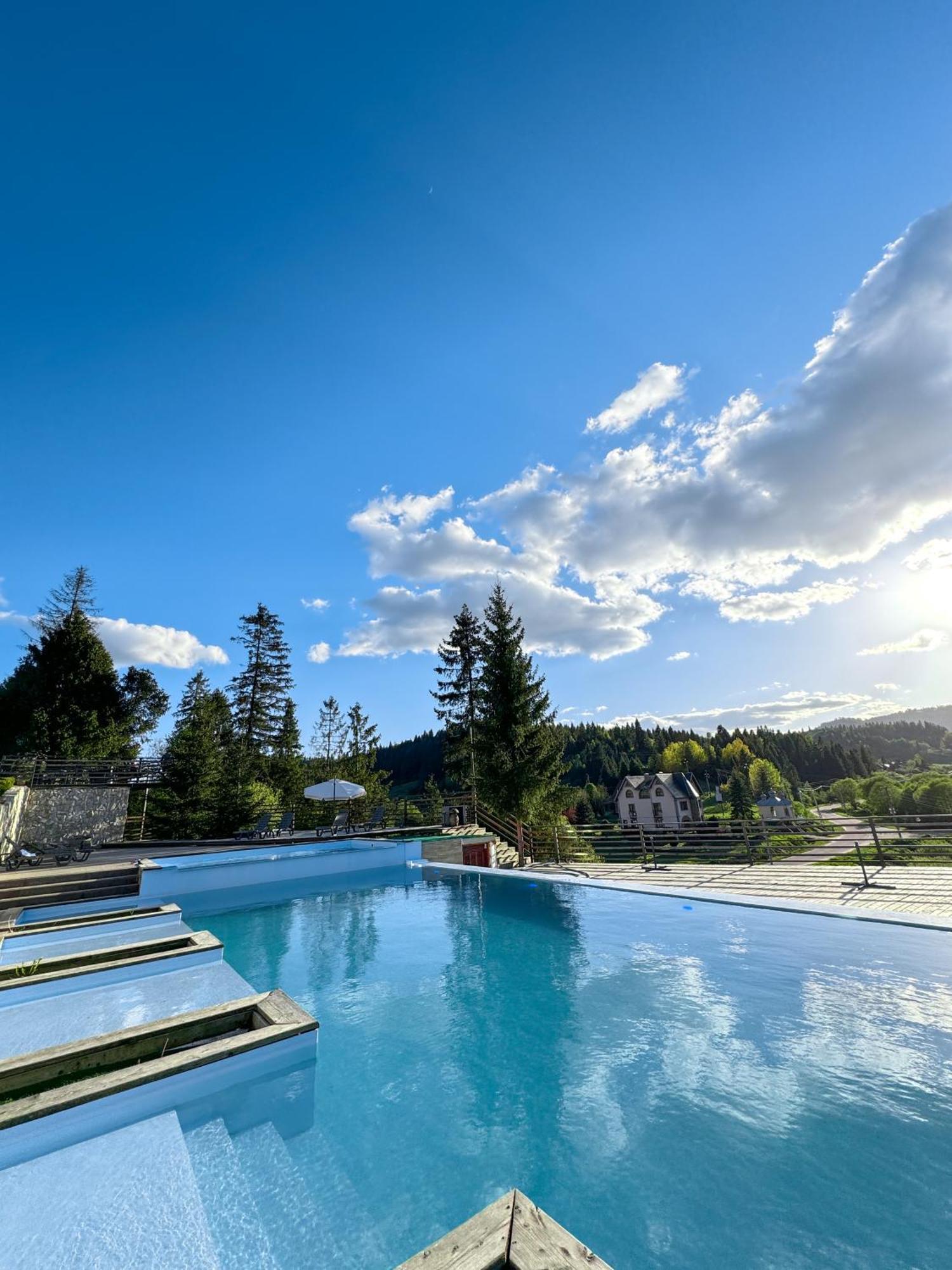 Adel Resort Плав'я Екстер'єр фото